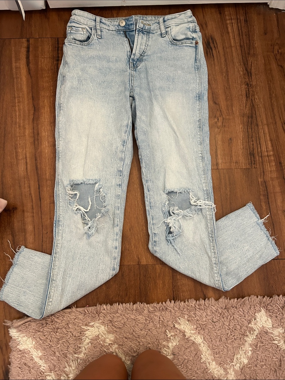 Old Navy Light Blue Distressed Boyfriend Jeans